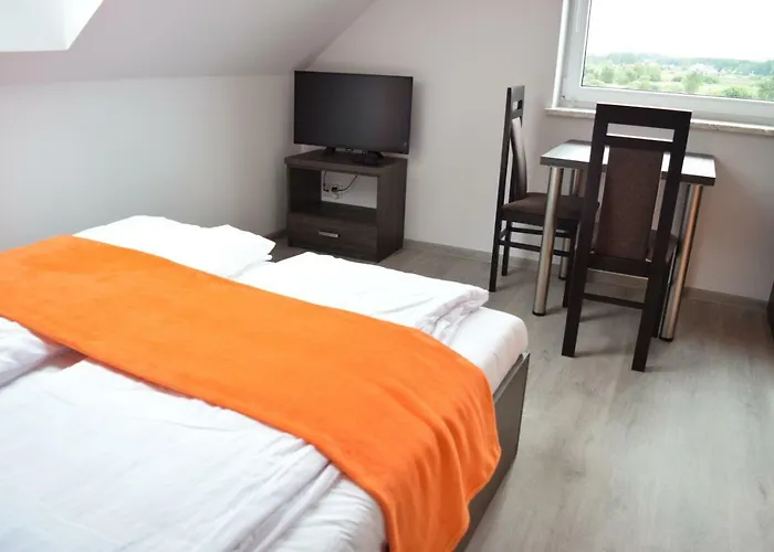 Natenczas Quarto em Acomodações Particulares *